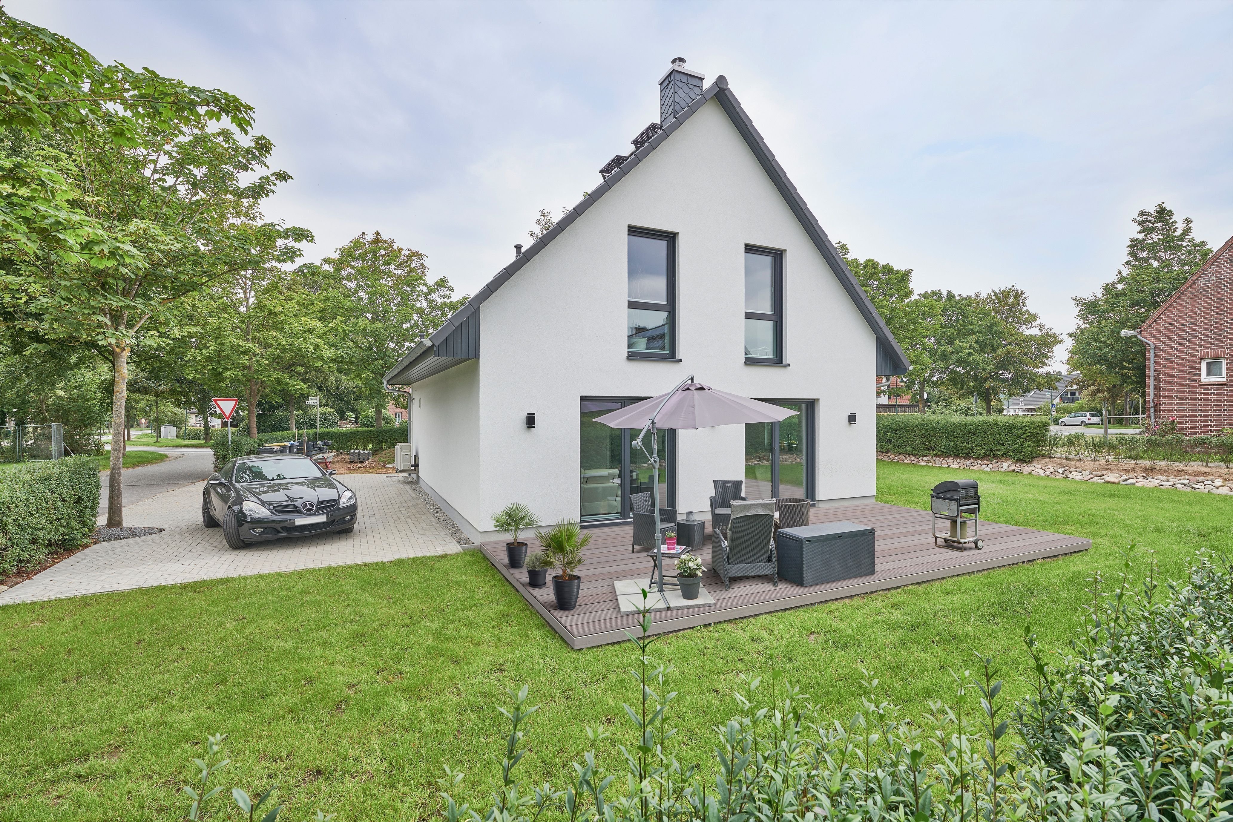 Einfamilienhaus zum Kauf provisionsfrei 310.000 € 5 Zimmer 128 m²<br/>Wohnfläche 729 m²<br/>Grundstück Stralendorf 19073