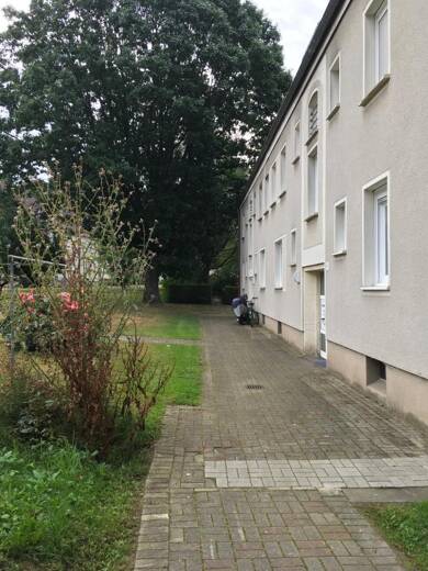 Wohnung zur Miete 309 € 2 Zimmer 41,8 m² Dachgeschoss, 2. Geschoss frei ab 31.08.2025 In der Röttgersbank 6 Hofstede Bochum 44809