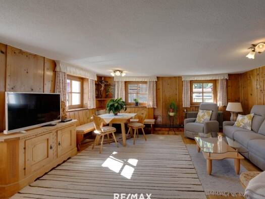 Mehrfamilienhaus zum Kauf 9 Zimmer 223 m² 401 m² Grundstück Gries 6444