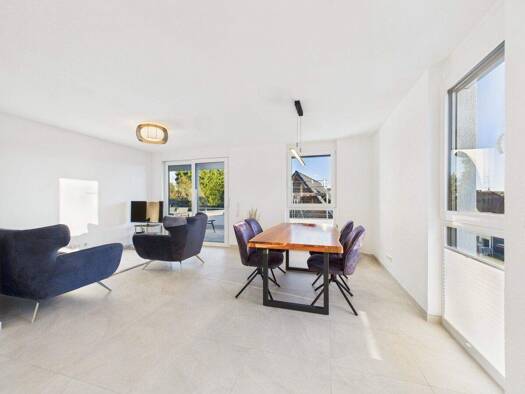 Wohnung zum Kauf 425.000 € 4,5 Zimmer 102,6 m² 1. Geschoss Tuningen 78609