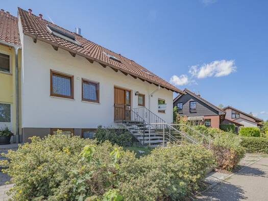 Doppelhaushälfte zum Kauf 498.000 € 6 Zimmer 150 m² 473 m² Grundstück Schwenningen Villingen-Schwenningen 78056