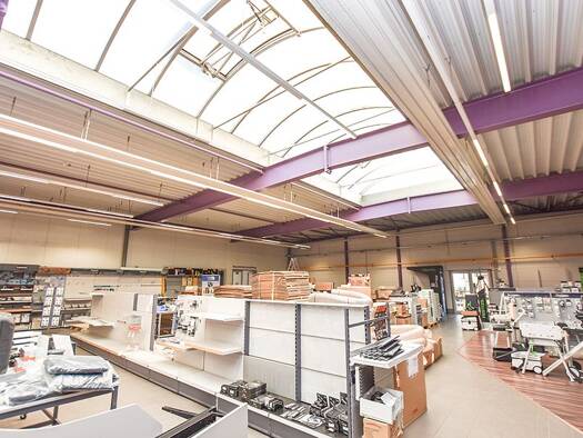 Lagerhalle zur Miete 3.071 € 740 m² Lagerfläche Berenbostel Garbsen 30827