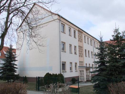 Wohnung zur Miete 325 € 2,5 Zimmer 56,4 m² Geschoss EG/1 frei ab sofort Gräfenhainichen 06773