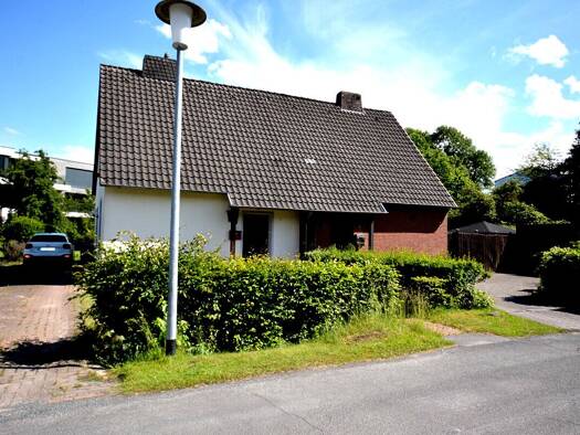 Doppelhaushälfte zum Kauf 400.000 € 4 Zimmer 135 m² 1.063 m² Grundstück Nadorst Oldenburg 26125