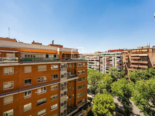 Wohnung zum Kauf 899.000 € 117 m² Madrid 28007