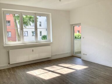 Wohnung zur Miete 446,73 € 3 Zimmer 70,9 m² frei ab 14.10.2024 Luxemburgstr. 7 Siedlung Cracau Magdeburg 39114