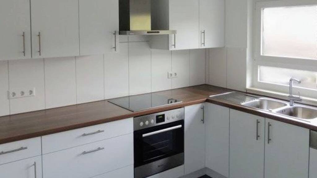 Wohnung zur Miete 900 € 3,5 Zimmer 92 m² frei ab sofort Talheim Mössingen 72116