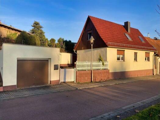Einfamilienhaus zum Kauf 155.000 € 3 Zimmer 90 m² 236 m² Grundstück Benndorf 06308