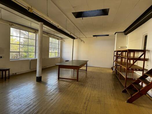 Atelier zur Miete provisionsfrei 560 € 1 Zimmer 70 m² Bürofläche Wessingen Bisingen 72406