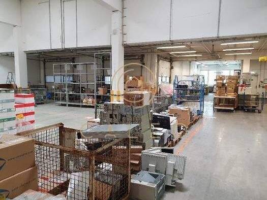 Lagerhalle zur Miete provisionsfrei 6,70 € 2.600 m² Lagerfläche teilbar ab 2.600 m² Industriegebiet Langen (Hessen) 63225