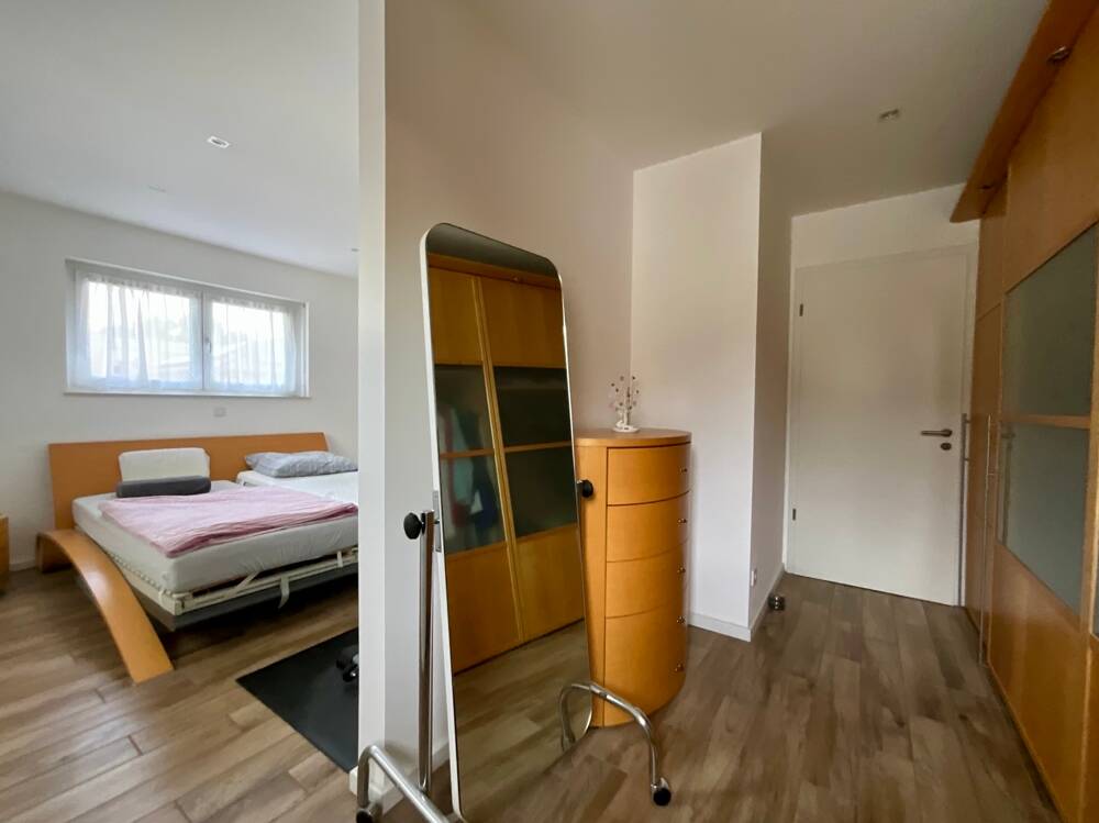 Property thumbnail 24