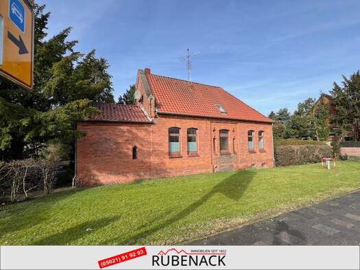 Haus zum Kauf 96.000 € 6 Zimmer 121 m² 1.000 m² Grundstück Nienburg (Weser) 31582