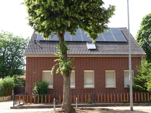 Einfamilienhaus zum Kauf 174.000 € 5 Zimmer 130 m² 876 m² Grundstück Groß Buchholz Perleberg 19348