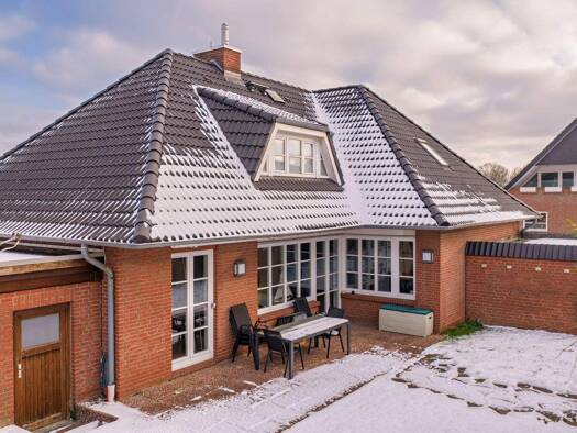 Mehrfamilienhaus zum Kauf als Kapitalanlage geeignet 699.000 € 6 Zimmer 45 m² 574 m² Grundstück Heiligenhafen 23774