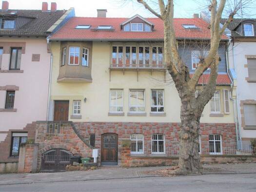 Wohnung zur Miete 770 € 3 Zimmer 109 m² frei ab sofort Hohenzollernstraße 15 Stadtmitte Völklingen 66333