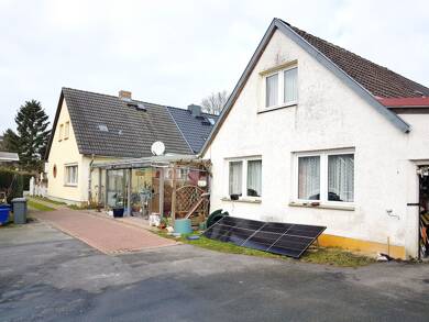 Doppelhaushälfte zum Kauf 199.000 € 7 Zimmer 204 m² 1.695 m² Grundstück Friedensweg 5 Zickhusen Zickhusen 19069