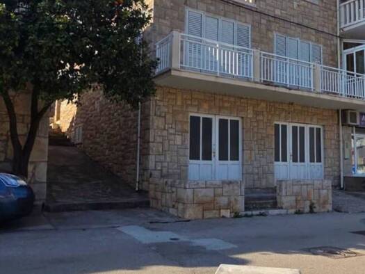 Einfamilienhaus zum Kauf 540.000 € 7 Zimmer 225 m² Brna Smokvica 20271