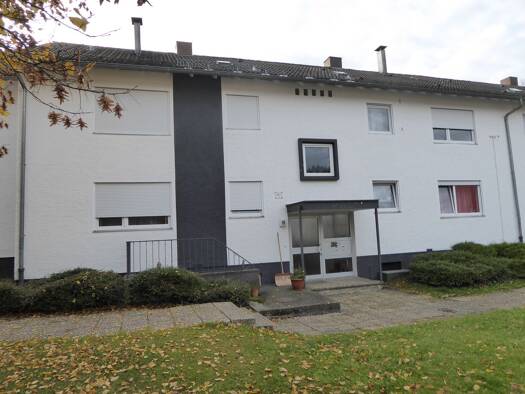 Wohnung zum Kauf provisionsfrei 115.000 € 3 Zimmer 67 m² Geschoss 1/2 frei ab 01.03.2027 Meßstetten Meßstetten 72469