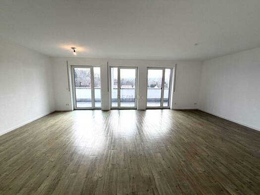 Wohnung zur Miete 1.200 € 2 Zimmer 91 m² frei ab sofort Faurndau Göppingen 73035