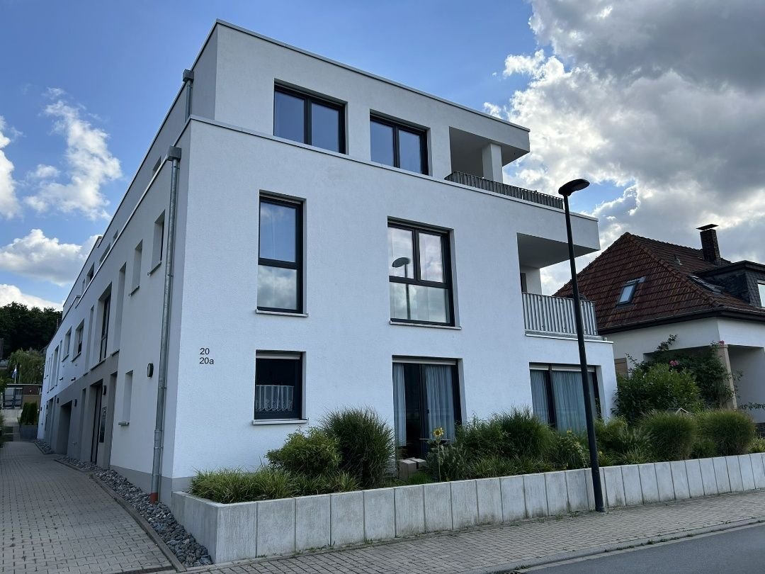 Wohnung zur Miete 639 € 3 Zimmer 71,5 m²<br/>Wohnfläche 1.<br/>Geschoss 01.11.2024<br/>Verfügbarkeit Am Schindellehm 20a Neheim - Ost Arnsberg 59755