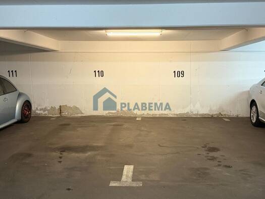 Tiefgaragenstellplatz zur Miete 75 € Lindenberg Neubrandenburg 17033