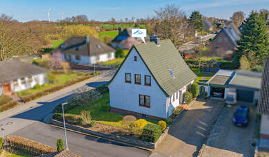 Mehrfamilienhaus zum Kauf provisionsfrei 239.000 € 6 Zimmer 124 m² 788 m² Grundstück Süderbrarup 24392