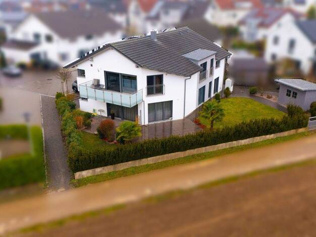 Mehrfamilienhaus zum Kauf - Erstbezug 1.199.000 € 7 Zimmer 256,3 m² 596 m² Grundstück Kochendorf Bad Friedrichshall 74177