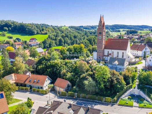 Haus zum Kauf 8 Zimmer 500 m² 1.325 m² Grundstück Walkertshofen 86877