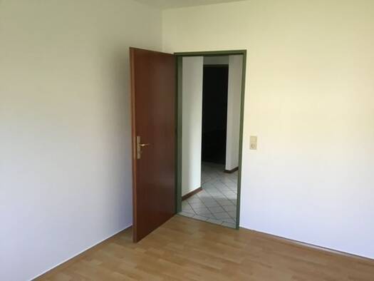 Wohnung zur Miete 335 € 2 Zimmer 52 m² EG frei ab sofort Oscherslebener Straße 34 Schwanebeck 39397