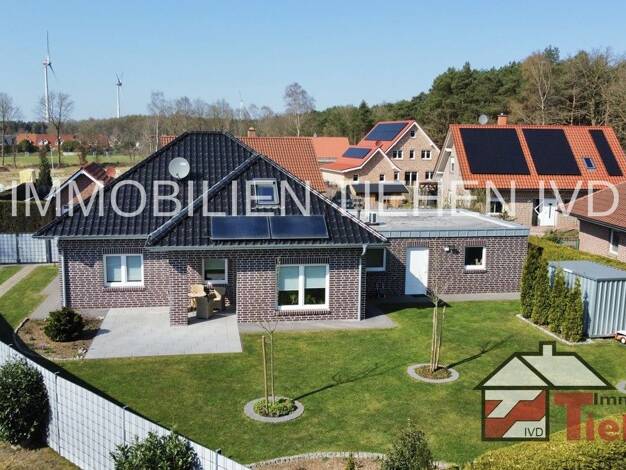 Bungalow zum Kauf provisionsfrei 479.000 € 5 Zimmer 154,3 m² 682 m² Grundstück Flechum Haselünne 49740