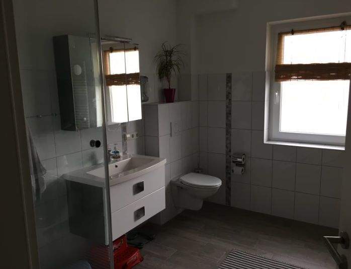 Immobilie in Breuna - Gepflegtes Zweifamilienhaus in Breuna - Anschluss an Wärmenetz kostenfrei möglich - Bild 4