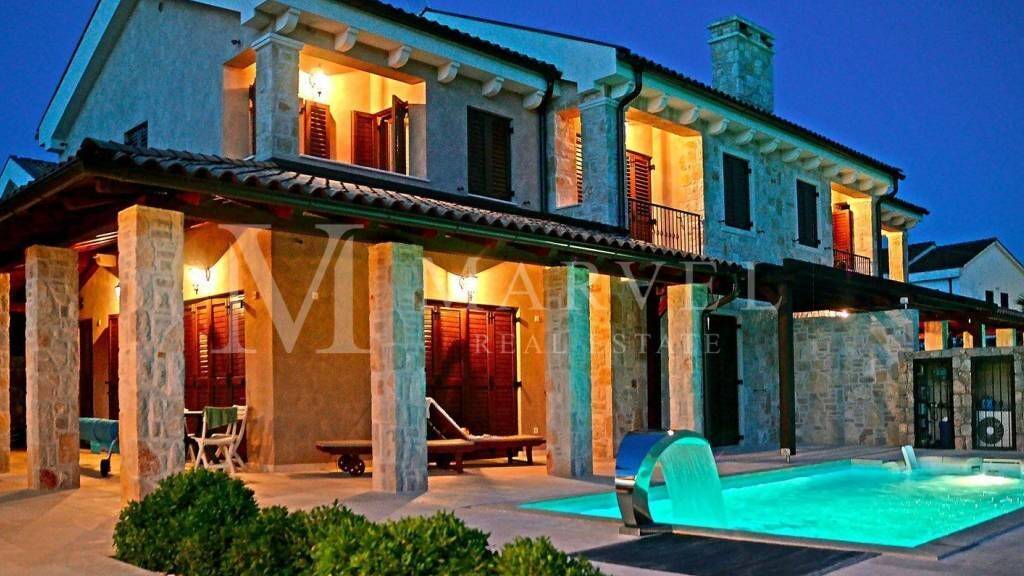 Haus zum Kauf 1.500.000 € 14 Zimmer 339 m² Malinska-Dubasnica