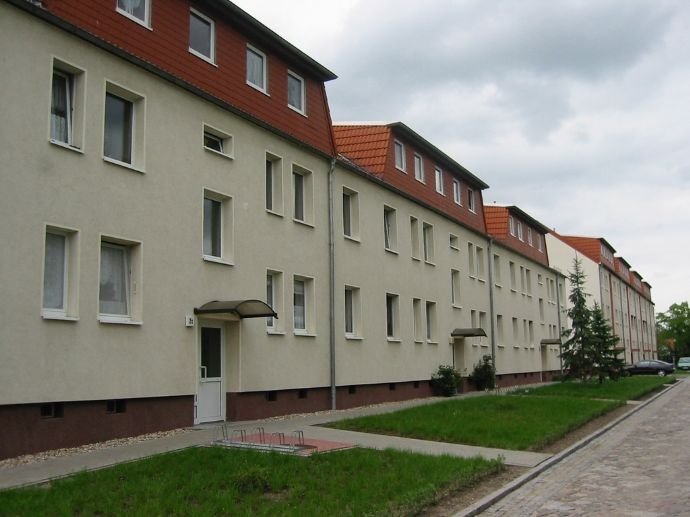 Wohnung zur Miete 310 € 3 Zimmer 59,2 m²<br/>Wohnfläche EG<br/>Geschoss ab sofort<br/>Verfügbarkeit Kliekener Schulstraße 2c Klieken Coswig (Anhalt) 06869