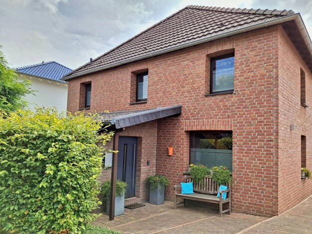 Einfamilienhaus zum Kauf provisionsfrei 690.000 € 5 Zimmer 204 m² 480 m² Grundstück Sittard Viersen 41749