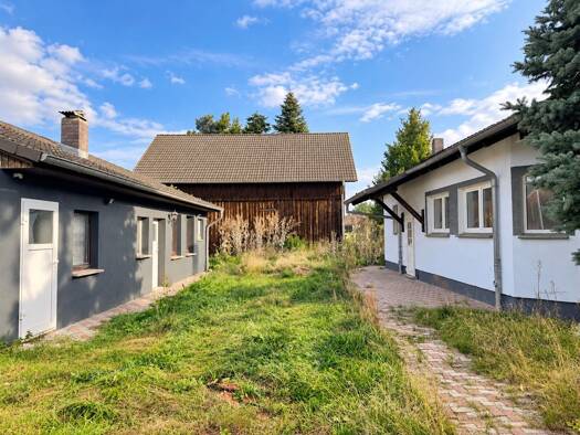 Einfamilienhaus zum Kauf 269.000 € 10 Zimmer 130 m² 1.380 m² Grundstück Drachhausen 03185