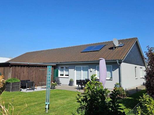 Bungalow zum Kauf 529.000 € 7 Zimmer 180 m² 900 m² Grundstück frei ab sofort Pampow 19075