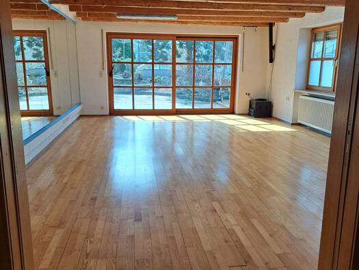 Bürofläche zur Miete 2 Zimmer 60 m² Bürofläche teilbar ab 40 m² Schlesische Straße 108 Straubing 94315