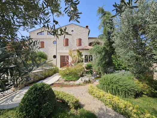 Haus zum Kauf 780.000 € 6 Zimmer 420 m² Stranici kod Nove Vasi, Porec Kukci - Nova Vas