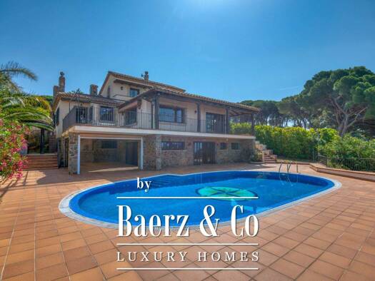 Villa zum Kauf 1.575.000 € 689 m² 1.725 m² Grundstück carrer navegant sant feliu de guixols 17220