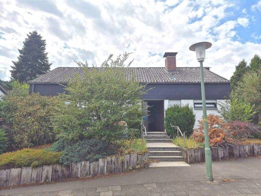 Einfamilienhaus zum Kauf 409.000 € 5 Zimmer 160 m² 535 m² Grundstück frei ab sofort Ulmenstraße 28 Hohenecken Kaiserslautern 67661