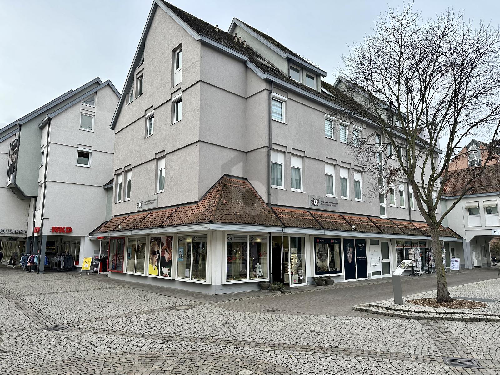 Wohnung zum Kauf 360.000 € 8 Zimmer 201 m²<br/>Wohnfläche 1.<br/>Geschoss Kernstadt - Mitte Lahr/Schwarzwald 77933