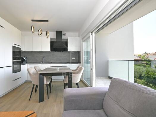 Wohnung zum Kauf 245.000 € 3 Zimmer 59,2 m² 2. Geschoss Tar 52440