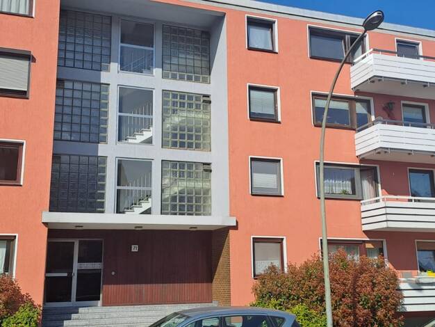 Wohnung zum Kauf 158.000 € 2 Zimmer 71,4 m² Geschoss 3/4 frei ab sofort Hedwigstr. 71 Hochheide Duisburg 47198