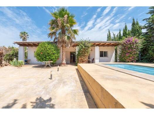 Chalet zum Kauf 599.000 € 4 Zimmer 120 m² 620 m² Grundstück Carrer de Luxemburg 24 Alcúdia 07400