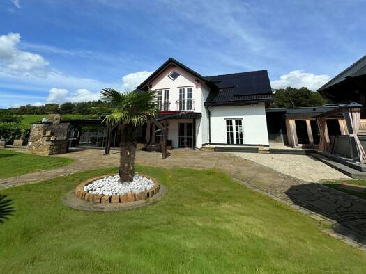 Einfamilienhaus zum Kauf 677.000 € 6 Zimmer 200 m² 1.145 m² Grundstück Rose Ruppichteroth 53809