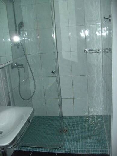 Property thumbnail 8