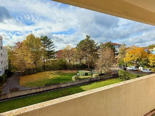 Wohnung zur Miete 975 € 3 Zimmer 80 m² 2. Geschoss frei ab sofort Oberasbach 90522