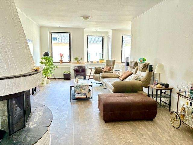 Immobilie in Rheinberg - Gepflegtes Wohn-Geschäftshaus mit großem LadenlokalGewerbeeinheit - Bild 3