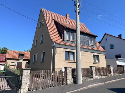 Haus zum Kauf 79.000 € 6 Zimmer 140 m² 818 m² Grundstück frei ab sofort Gehaus Stadtlengsfeld 36404