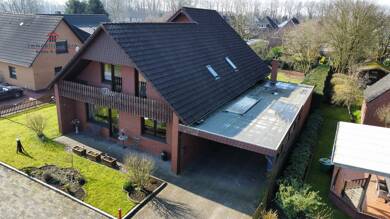 Einfamilienhaus zum Kauf 299.000 € 10 Zimmer 230 m² 1.011 m² Grundstück Kamperfehn Friesoythe / Kamperfehn 26169